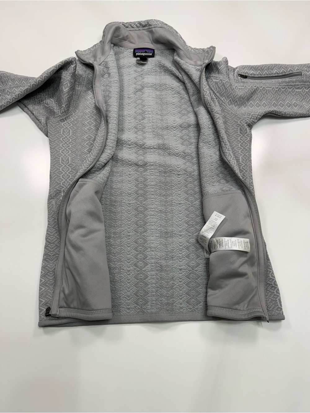 Patagonia Light Gray Patterned Full-Zip Jacket - Picture 8 of 9